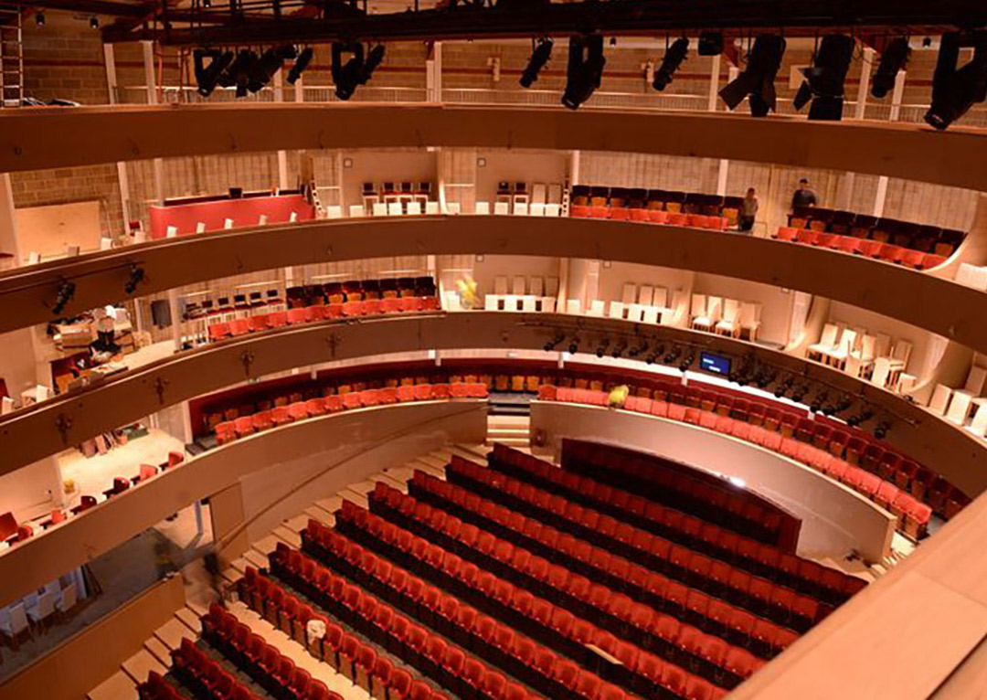 Grange-Park-Opera-Theatre-in-The-Wood